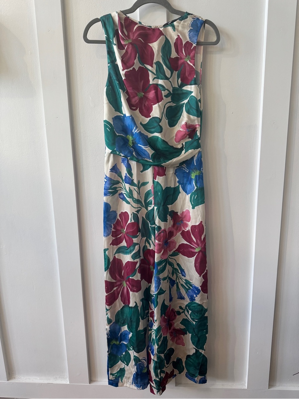 Zara Sleeveless Floral Wide-Leg Jumpsuit
Size Small - Picture 2 of 8
